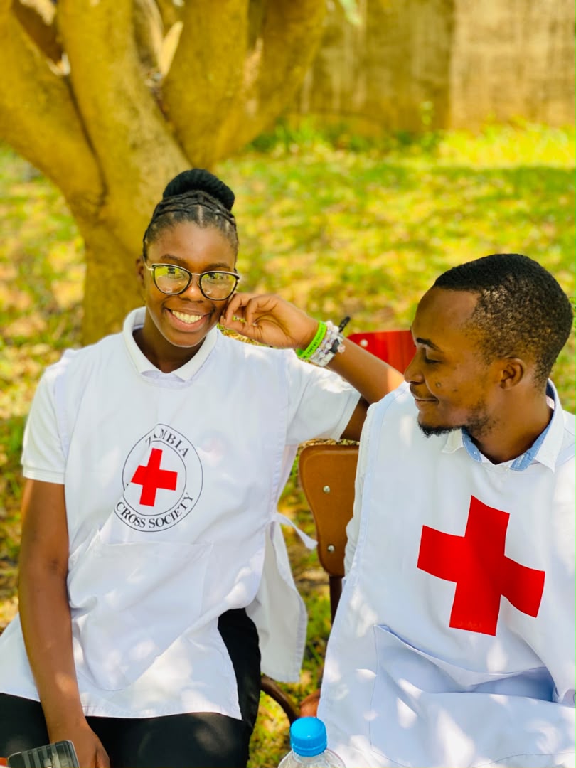 ZUT Red Cross volunteers sharing a welcoming moment together